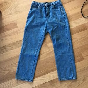 Misguided Mom Jeans. Size 6.